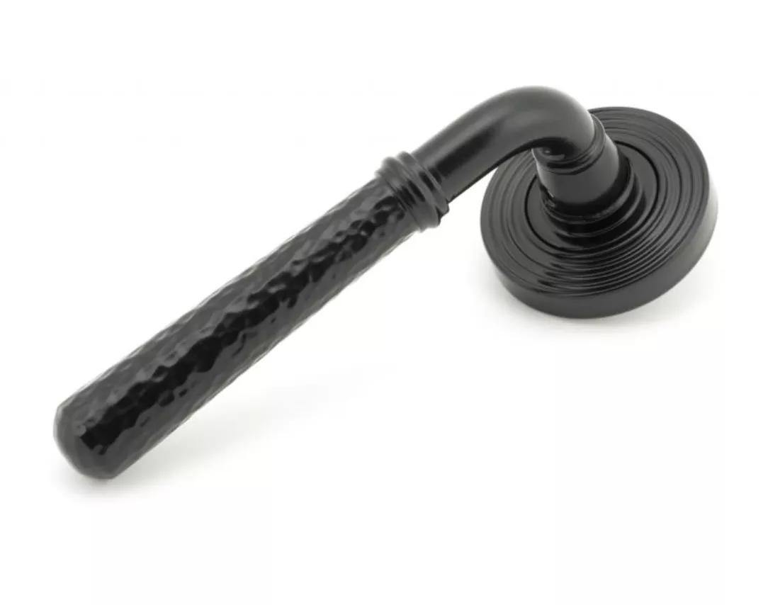 Set Black Hammered Newbury Lever On Beehive Rose | 45649 - Image 2