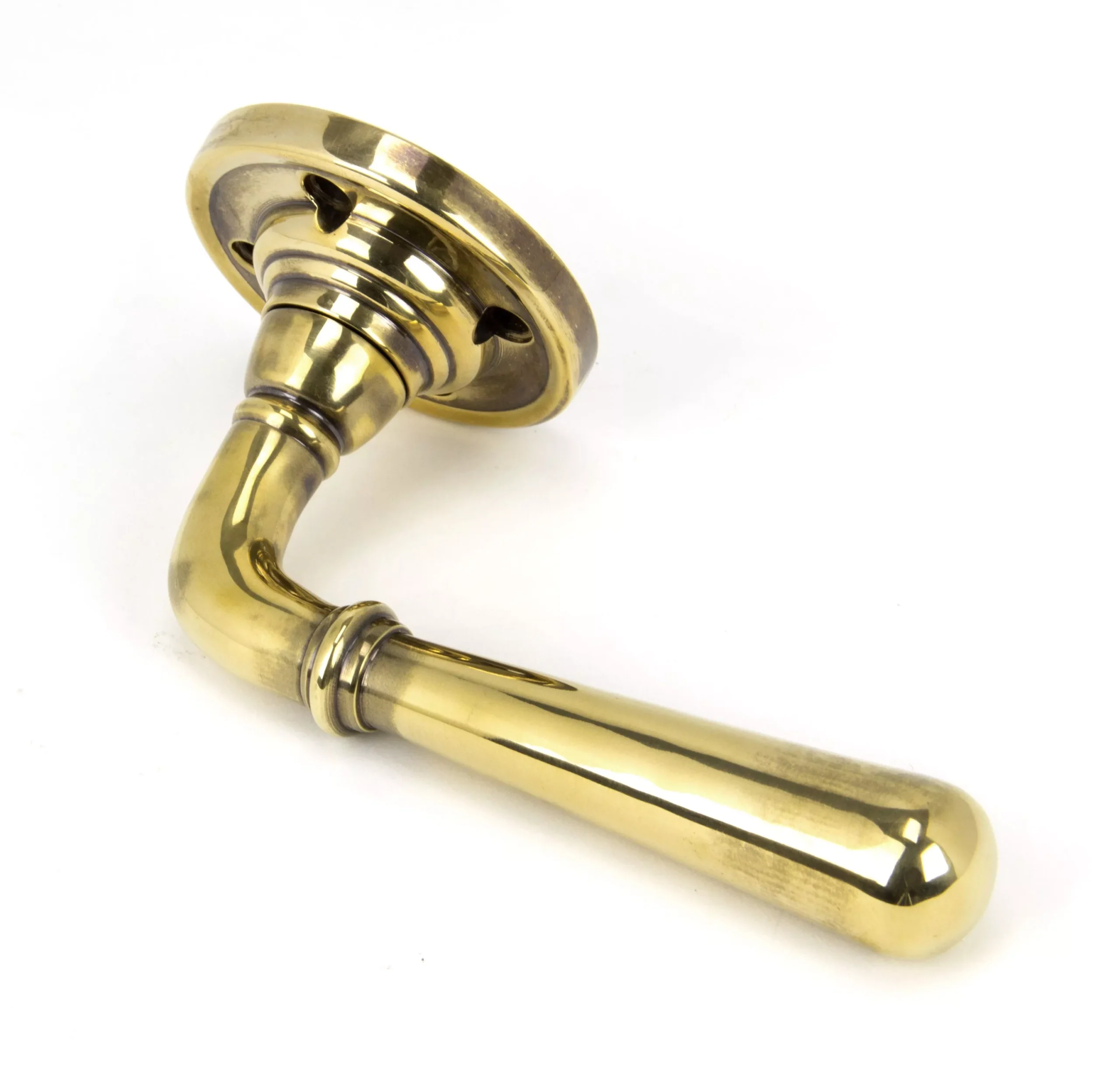 Set From The Anvil Aged Brass Newbury Lever On Rose | 91418
