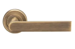 Set Carlisle Antique Brass Serozzetta Edge Lever On Round Rose | SZM210AB