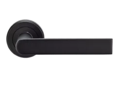 Set Carlisle Brass Matt Black Serozzetta Edge Lever On Round Rose | SZM210MB