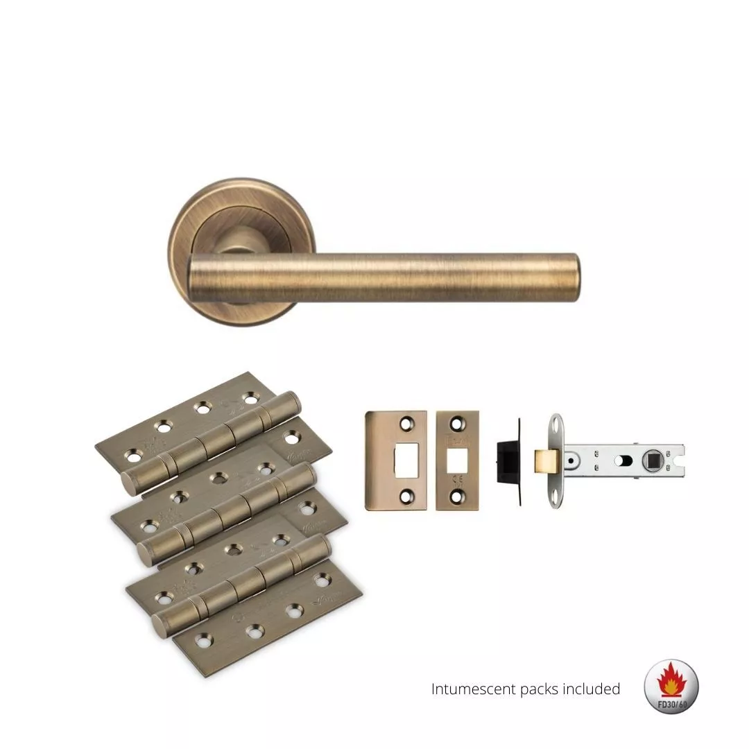 CARLISLE Antique Brass Philadelphia Lever Handle Door Kit - Latch - Image 2