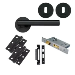 Matt Black Lucca Lever Handle Door Kit - Lock